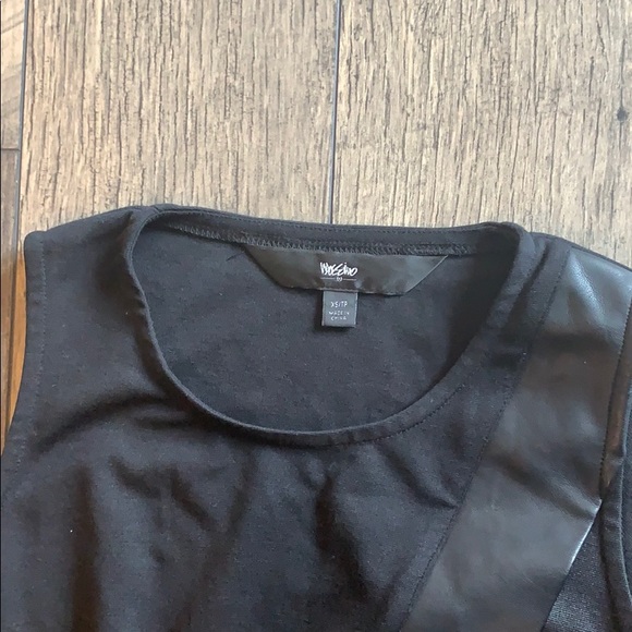 Black dress with faux leather trim - Picture 10 of 12